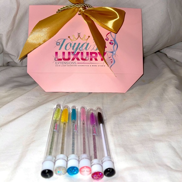 EYELASH BRUSHES 50PCS - Picture 1 of 1